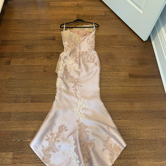 Terani Couture Evening Gown, new - Picture 4 of 8